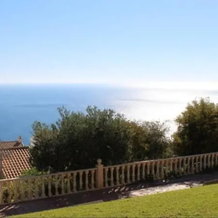 Bonito Piso Frente Al Mar Con Piscina Y Parking Apartment *